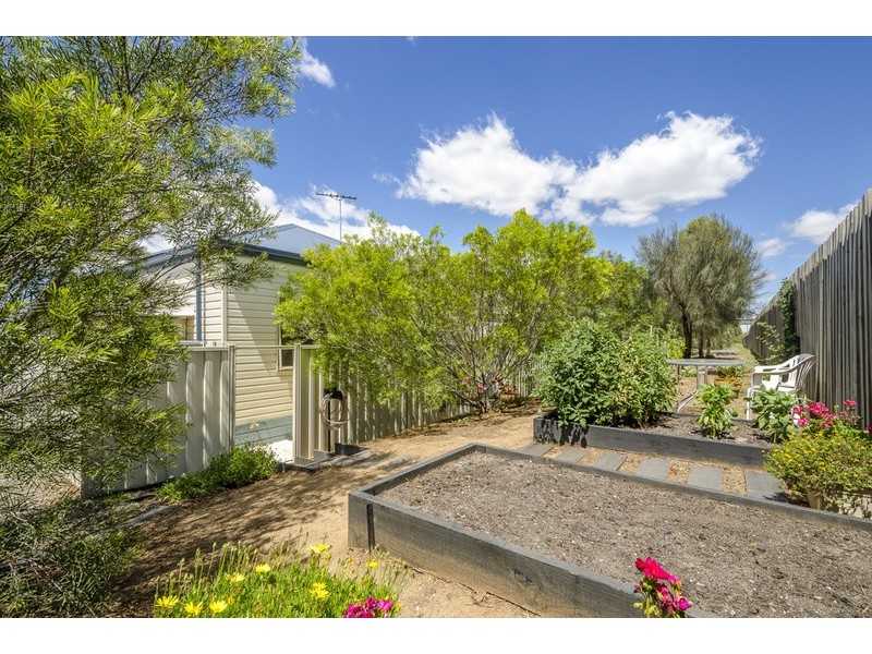 23/150 Bulban Road, Werribee VIC 3030