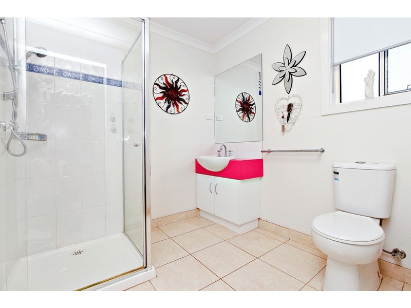 28 Hindmarsh Drive, Wyndham Vale VIC 3024