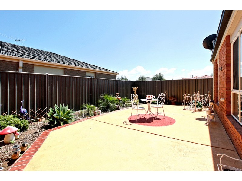 28 Hindmarsh Drive, Wyndham Vale VIC 3024