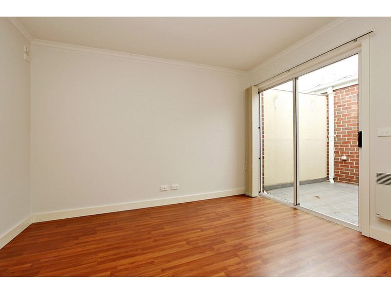 3B Swallow Street, Werribee VIC 3030