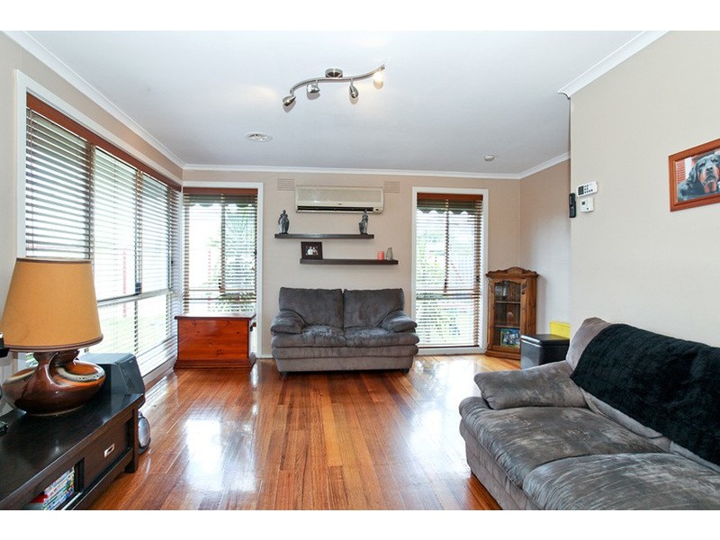 23 Clitheroe Drive, Wyndham Vale VIC 3024