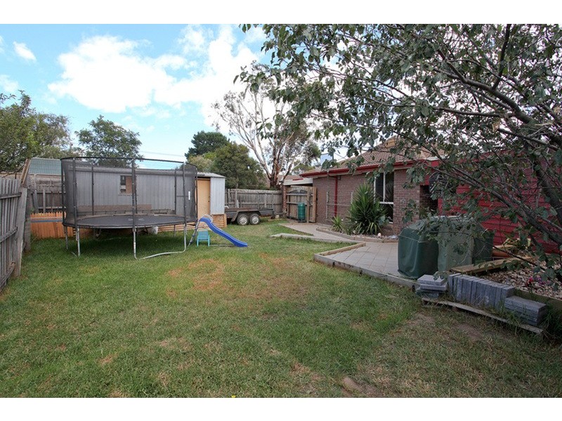 23 Clitheroe Drive, Wyndham Vale VIC 3024