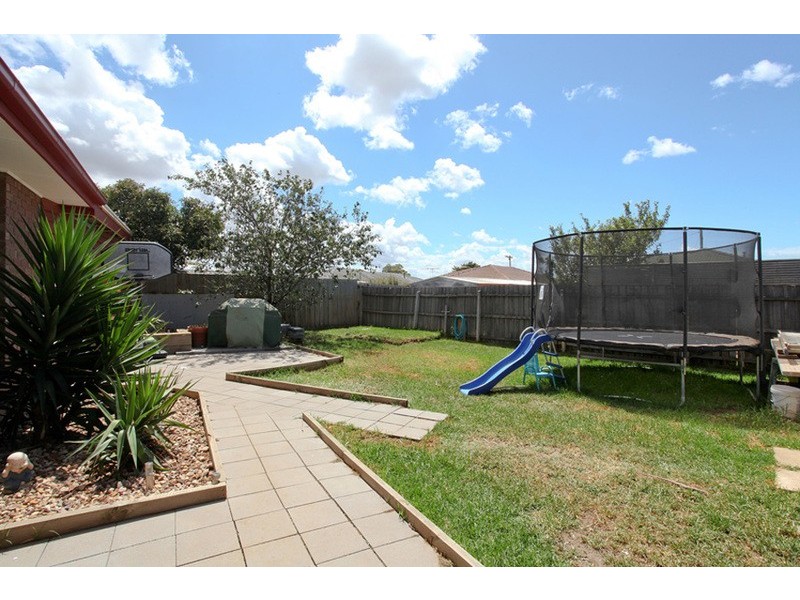 23 Clitheroe Drive, Wyndham Vale VIC 3024