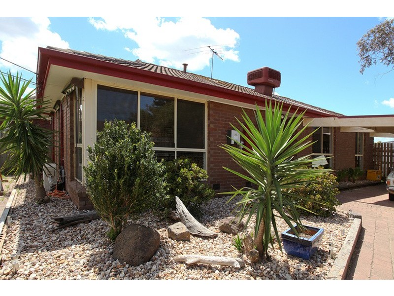23 Clitheroe Drive, Wyndham Vale VIC 3024
