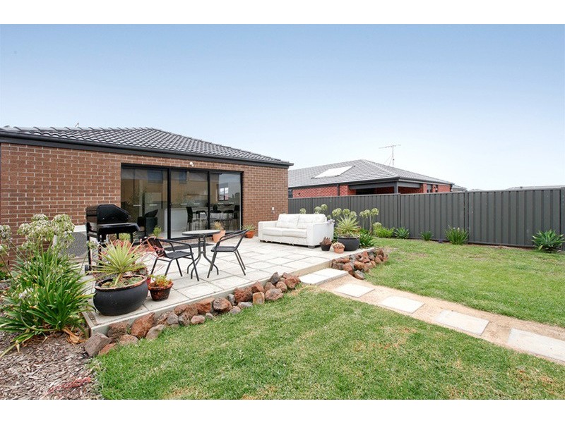 120 Kinglake Drive, Wyndham Vale VIC 3024