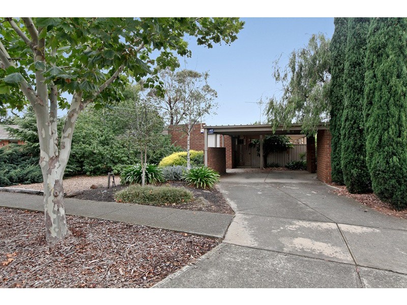 15 Greens Road, Wyndham Vale VIC 3024