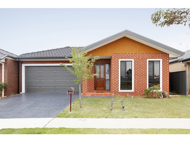 11 Pierbrook Avenue, Wyndham Vale VIC 3024