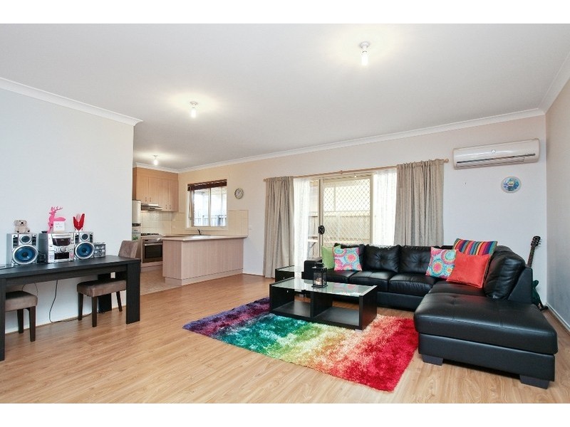 Unit 2/5 Hendriks Court, Werribee VIC 3030