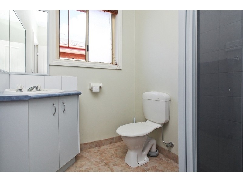 Unit 2/5 Hendriks Court, Werribee VIC 3030