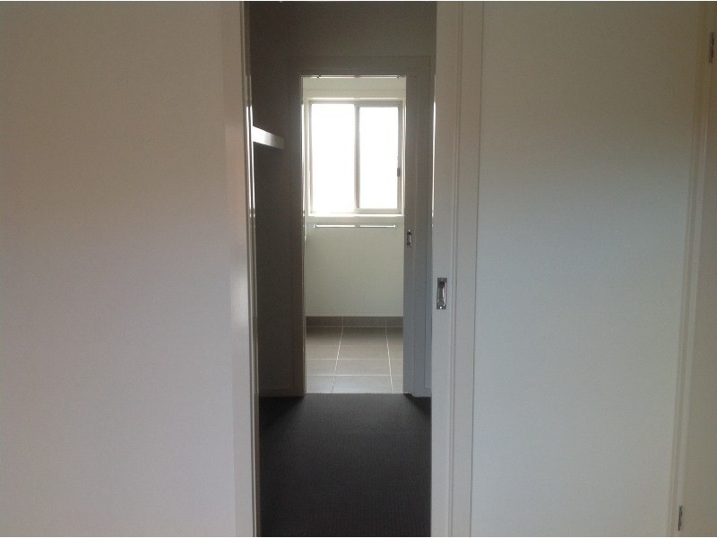 2/81 Powell Drive, Hoppers Crossing VIC 3029