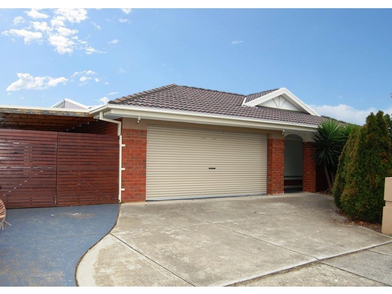 32 Doubell Boulevard, Truganina VIC 3029