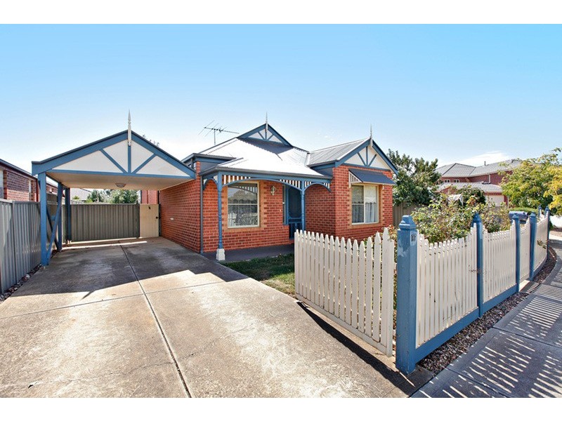 27 McMahon Crescent, Tarneit VIC 3029