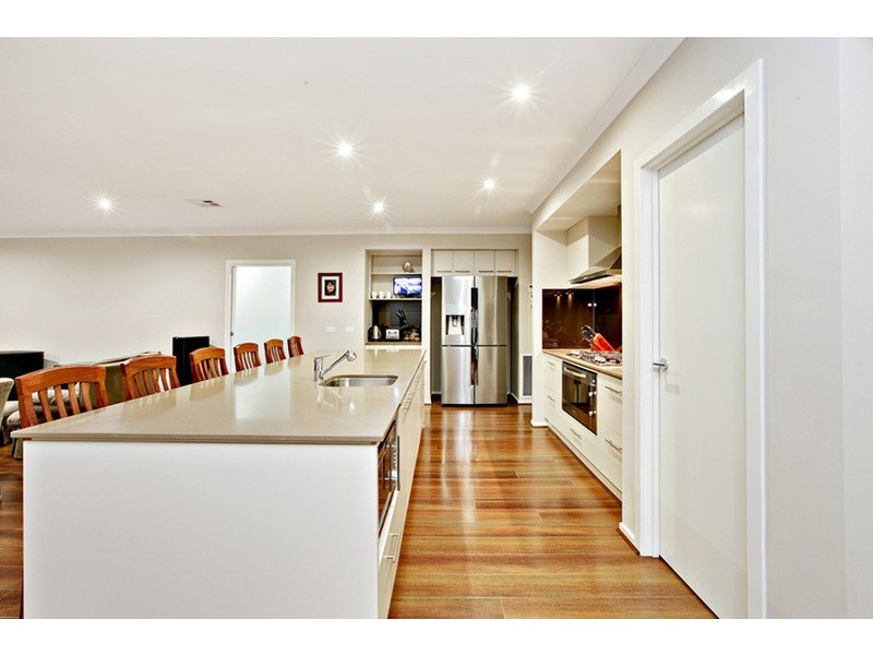 127 Ribblesdale Avenue, Wyndham Vale VIC 3024