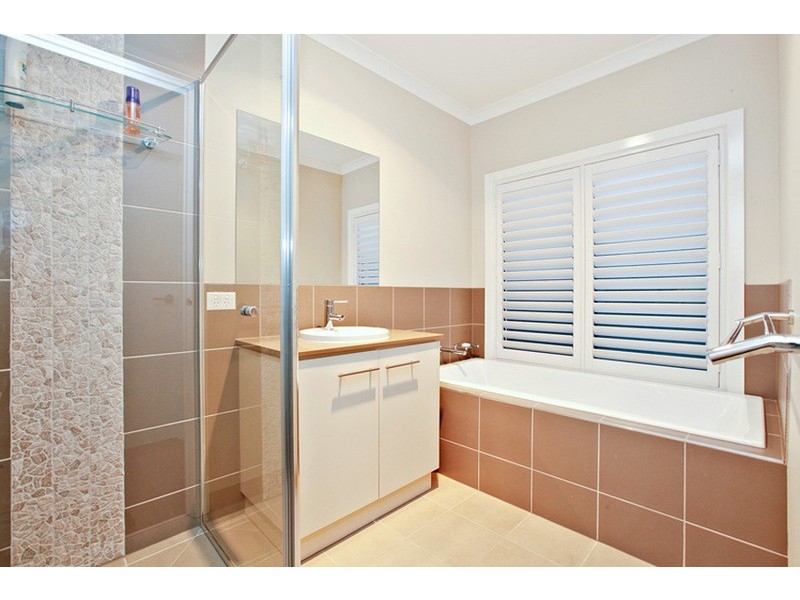 127 Ribblesdale Avenue, Wyndham Vale VIC 3024