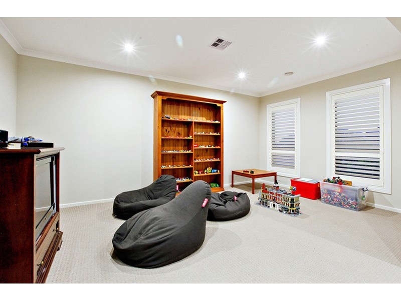 127 Ribblesdale Avenue, Wyndham Vale VIC 3024