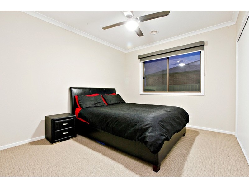 127 Ribblesdale Avenue, Wyndham Vale VIC 3024