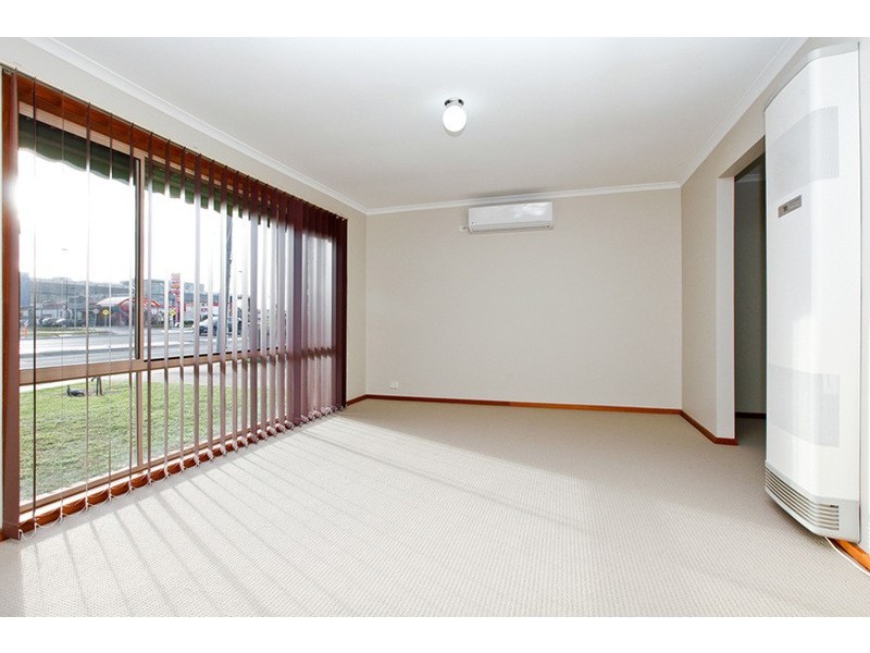 Unit 1/106 Derrimut Road, Hoppers Crossing VIC 3029
