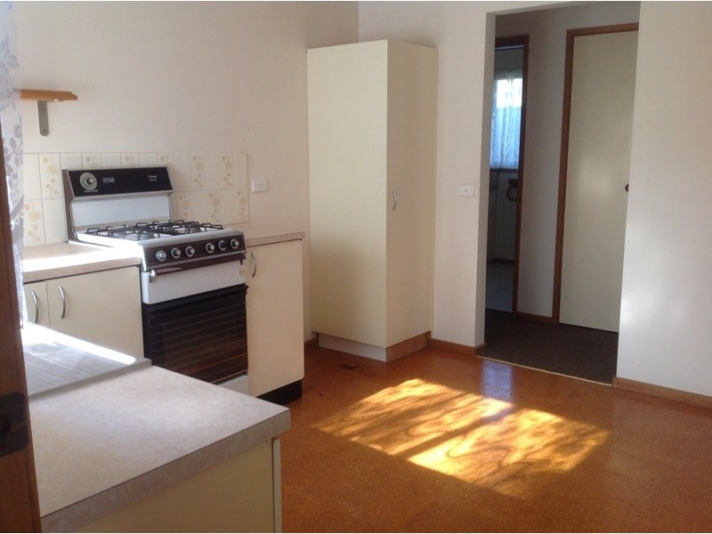 1/2 Fowler Street, Hoppers Crossing VIC 3029