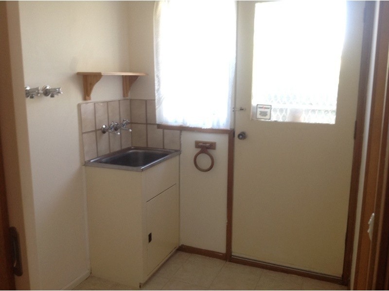 1/2 Fowler Street, Hoppers Crossing VIC 3029