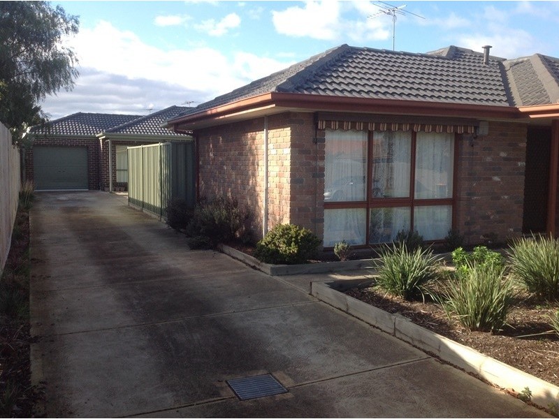 1/2 Fowler Street, Hoppers Crossing VIC 3029