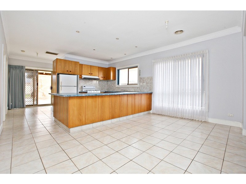 11 Spicer Boulevard, Altona Meadows VIC 3028