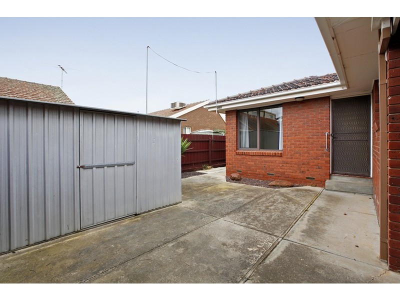13/31-33 Deutgam Street, Werribee VIC 3030