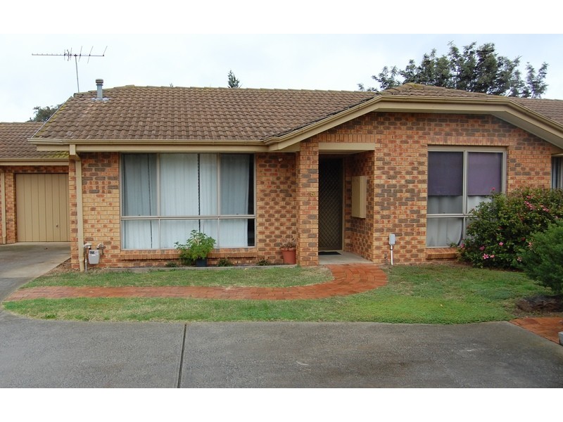 8/5 Tower Road, Werribee VIC 3030