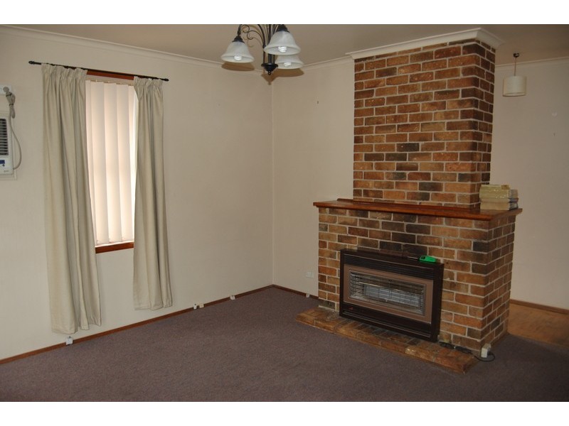 24 Deborah Street, Werribee VIC 3030