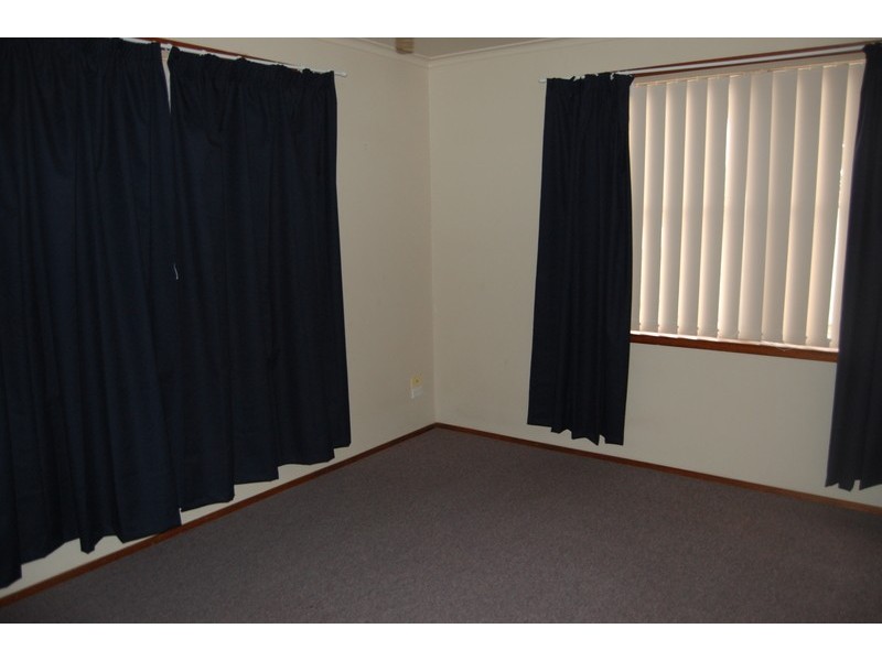 24 Deborah Street, Werribee VIC 3030