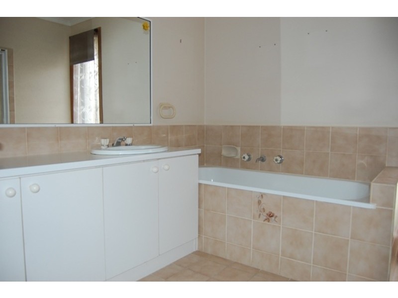 5/15 Market Road, Werribee VIC 3030