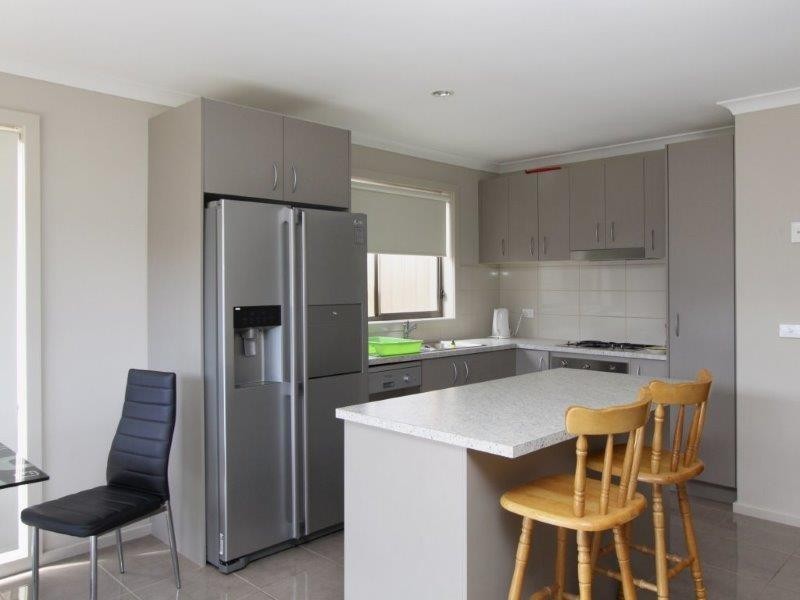 37 Lady Penryhn Drive, Wyndham Vale VIC 3024