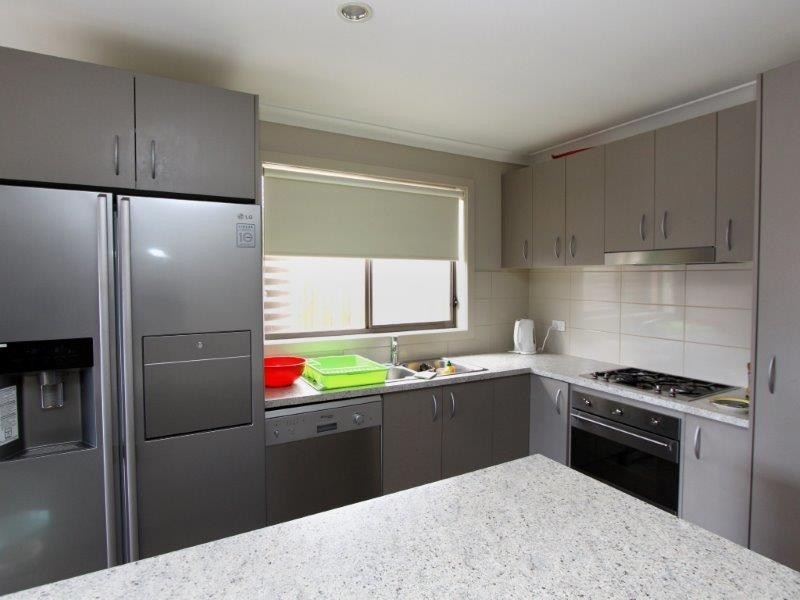 37 Lady Penryhn Drive, Wyndham Vale VIC 3024