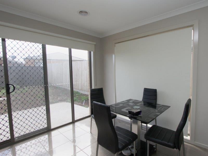 37 Lady Penryhn Drive, Wyndham Vale VIC 3024