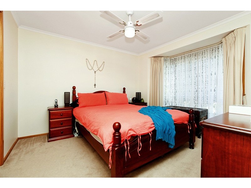 11 Gentzen Drive, Wyndham Vale VIC 3024