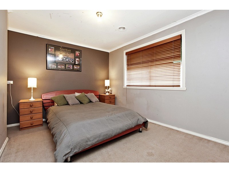 13  Diana Drive, Werribee VIC 3030