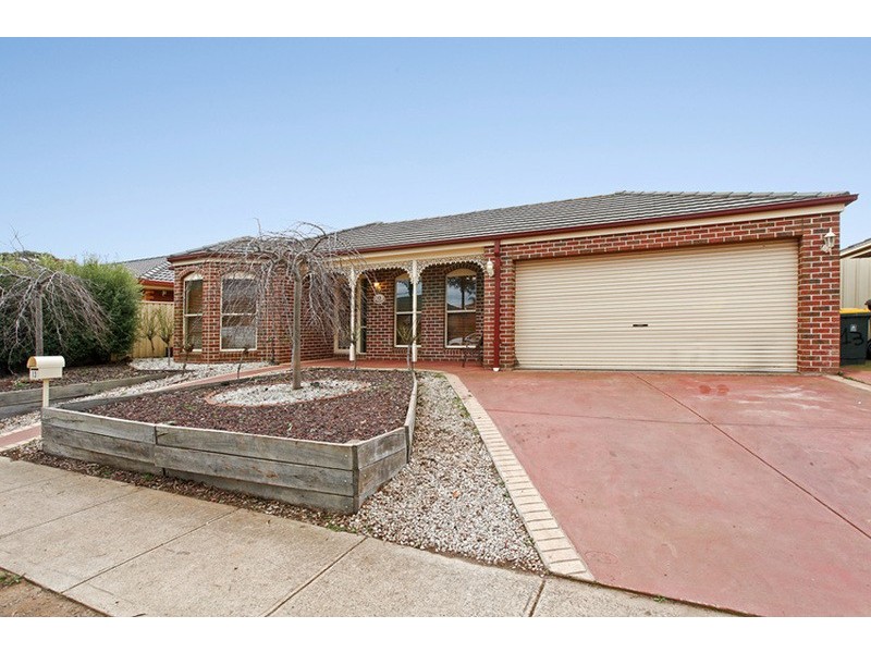 13  Diana Drive, Werribee VIC 3030