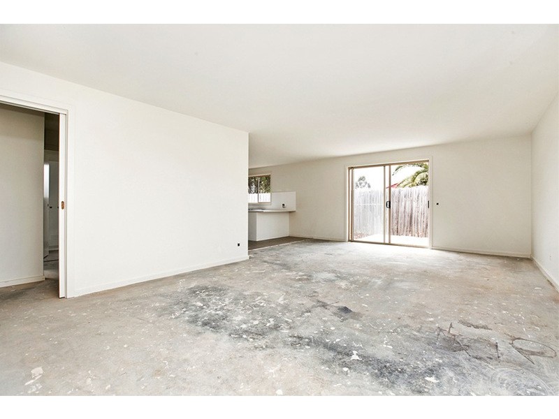 2/16 Grazier Court, Werribee VIC 3030