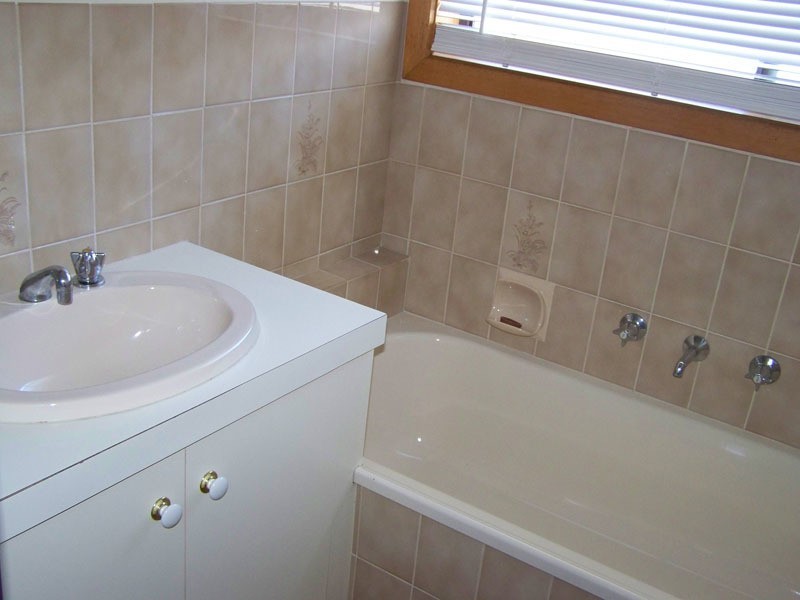 2/8 Dyer Street, Hoppers Crossing VIC 3029