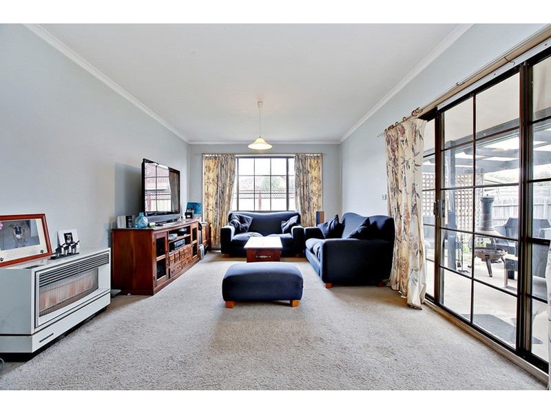 257 Greaves Street North, Werribee VIC 3030