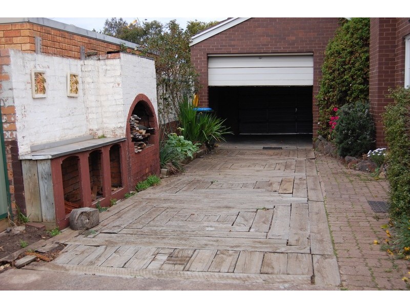 283 Princes Highway, Werribee VIC 3030