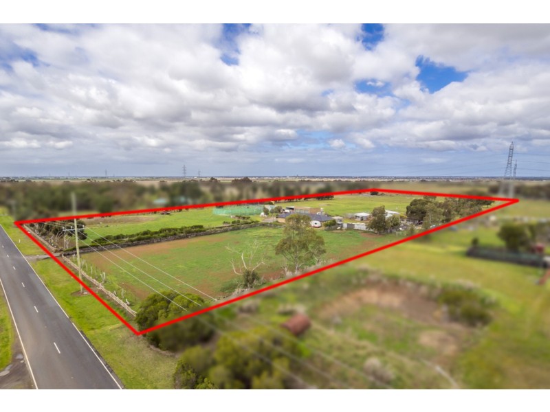 1407 Dohertys Road, Mount Cottrell VIC 3024