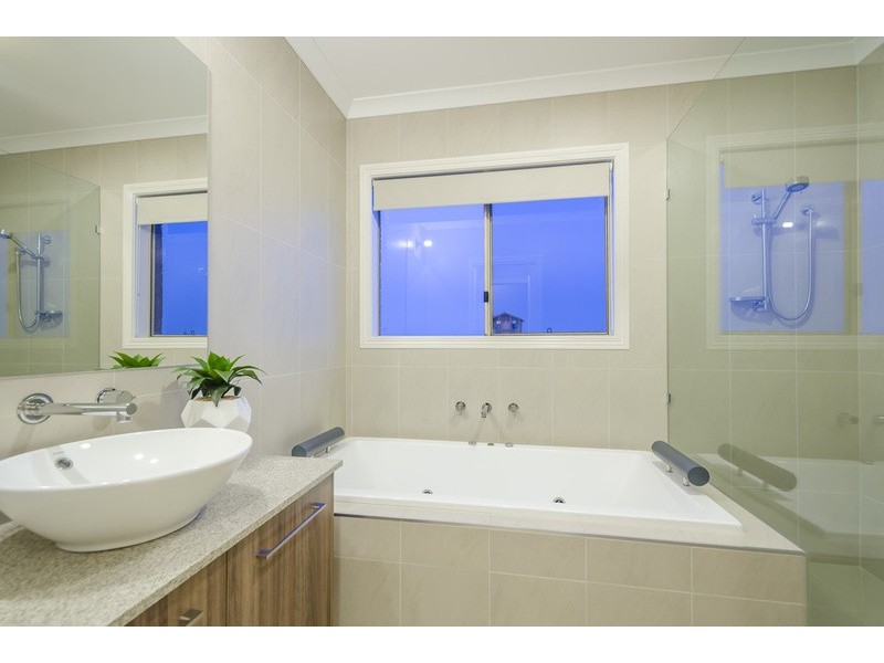 33-49 McLeans Road, Little River VIC 3211