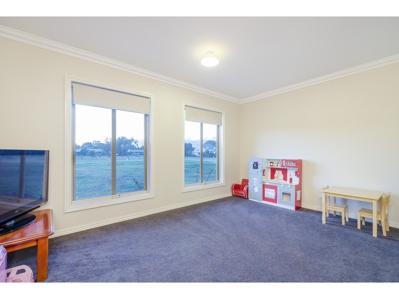 33-49 McLeans Road, Little River VIC 3211