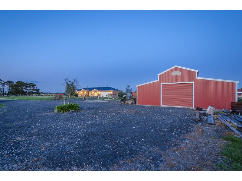 33-49 McLeans Road, Little River VIC 3211