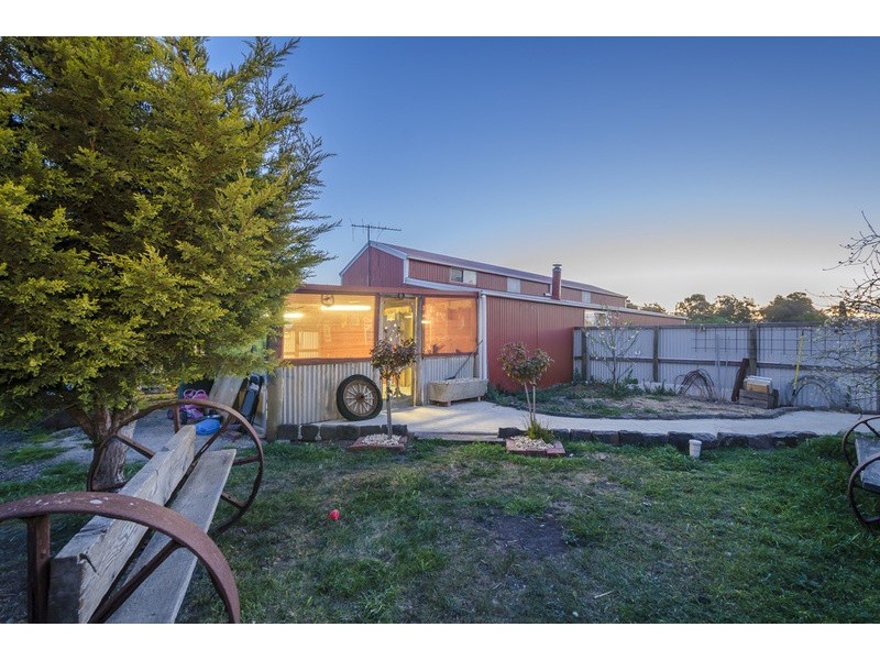 33-49 McLeans Road, Little River VIC 3211