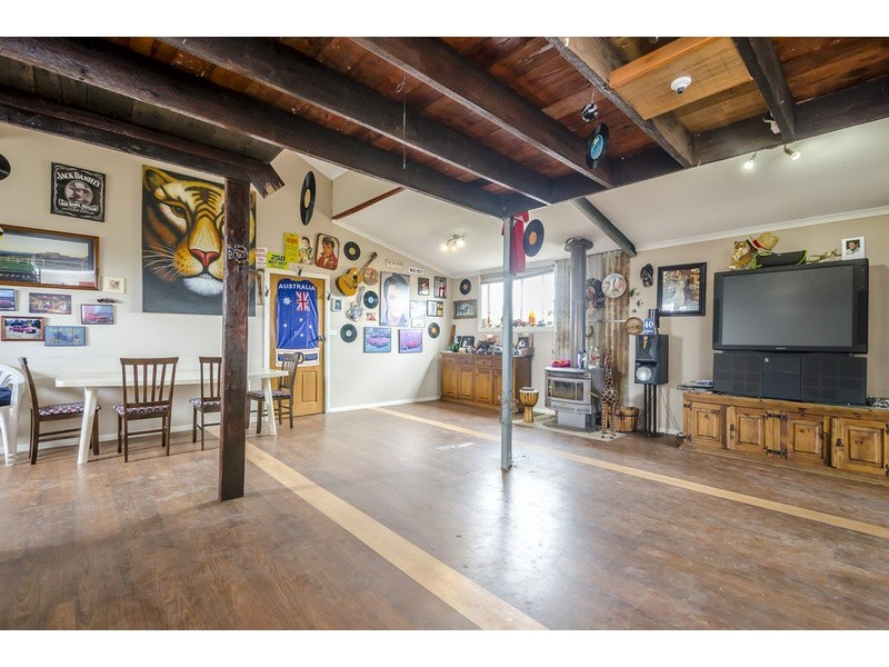 33-49 McLeans Road, Little River VIC 3211