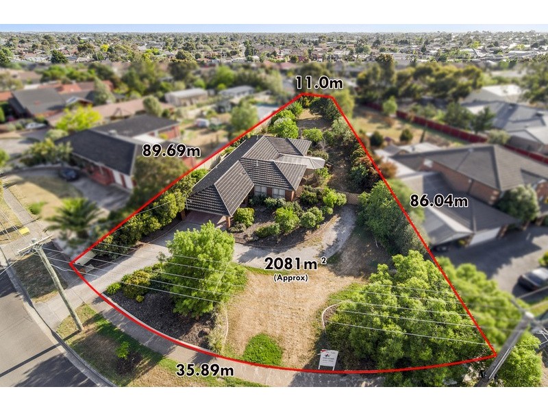 27 Wynarka Drive, Hoppers Crossing VIC 3029