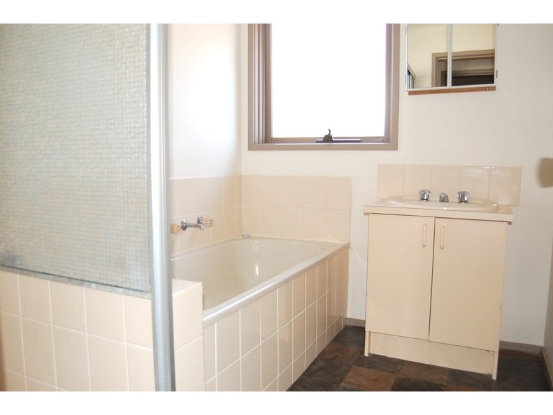 106 Black Forest Road, Wyndham Vale VIC 3024