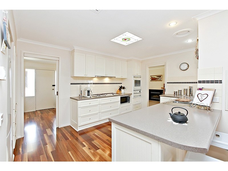 12 Willmott Drive, Hoppers Crossing VIC 3029