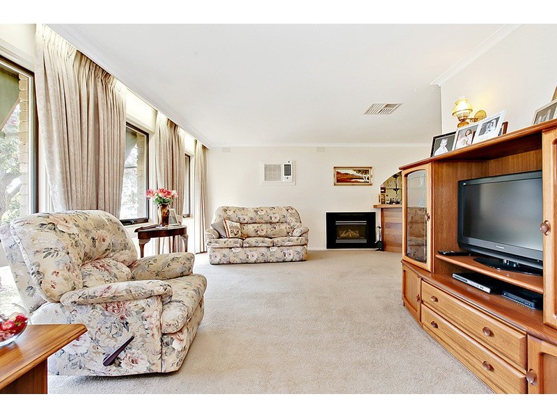 12 Willmott Drive, Hoppers Crossing VIC 3029